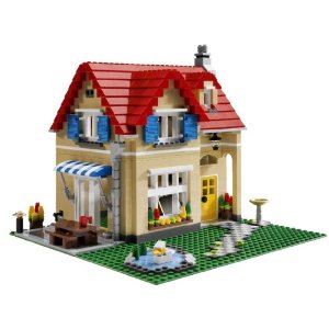 click here to buy the Lego Creator Family Home
